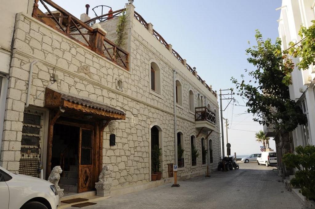 Golden Stone Butik Otel Cesme Bagian luar foto