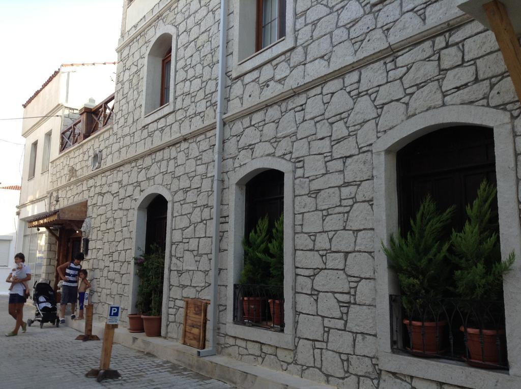 Golden Stone Butik Otel Cesme Bagian luar foto