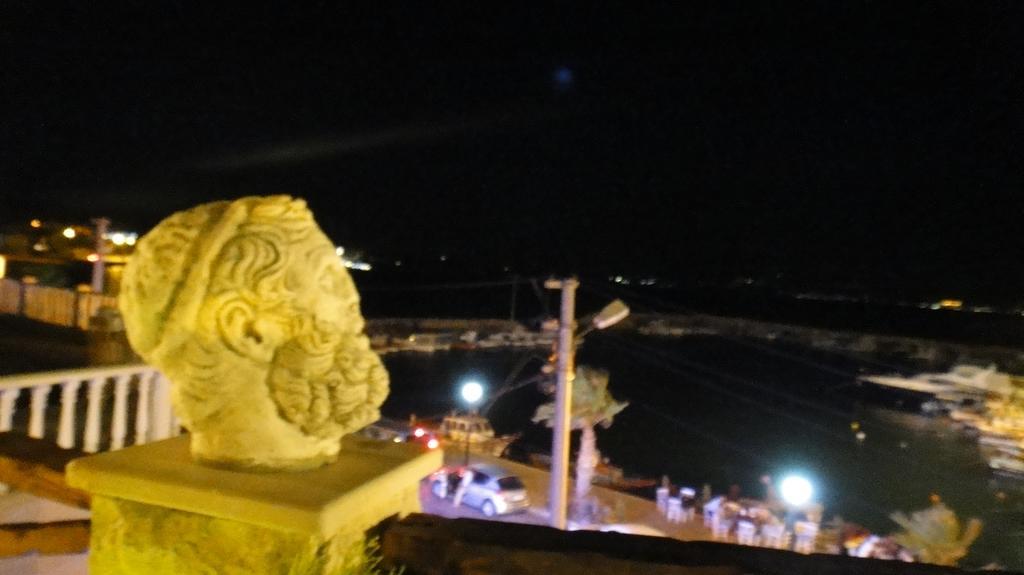 Golden Stone Butik Otel Cesme Bagian luar foto