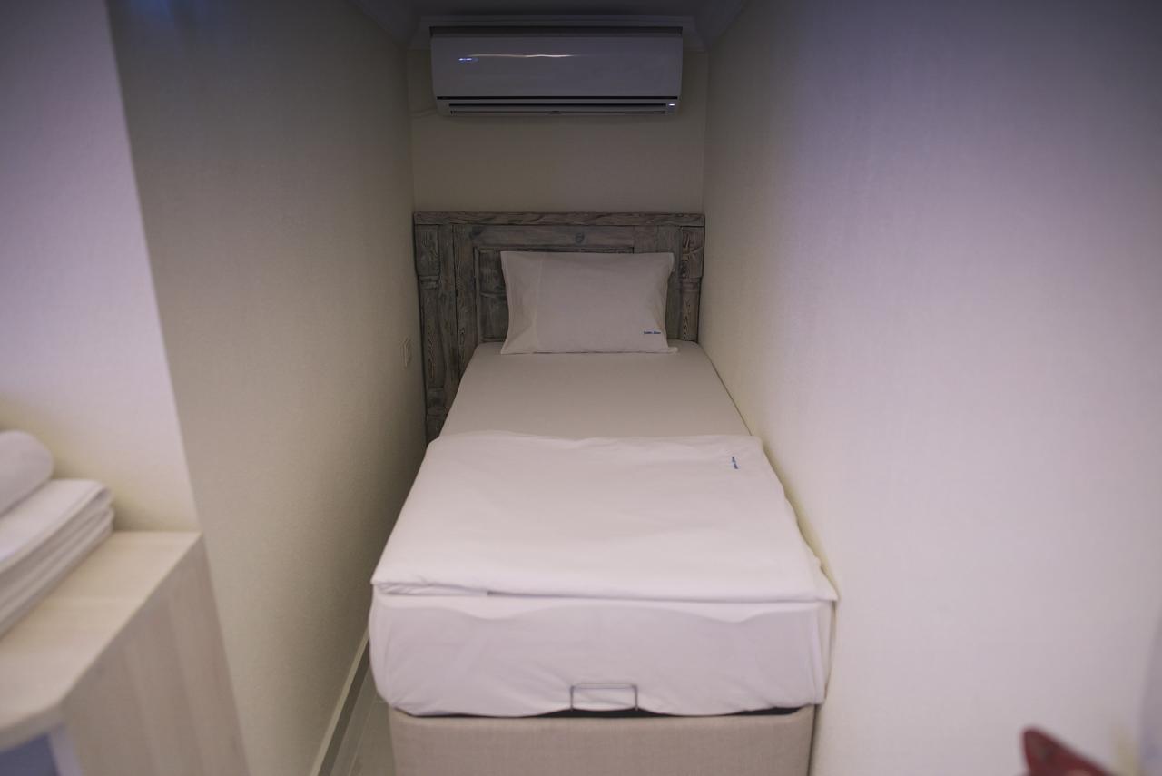 Golden Stone Butik Otel Cesme Bagian luar foto