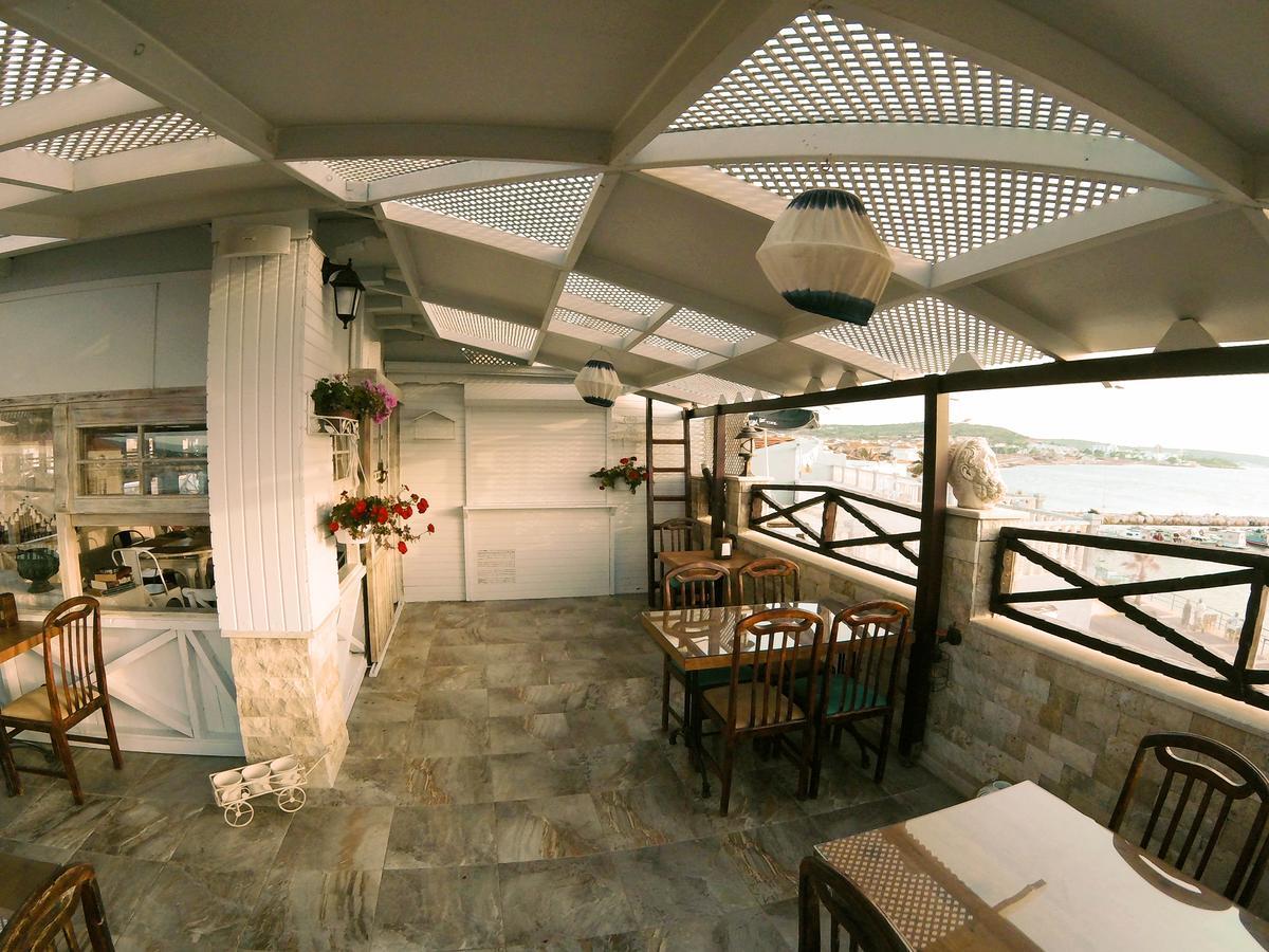 Golden Stone Butik Otel Cesme Bagian luar foto